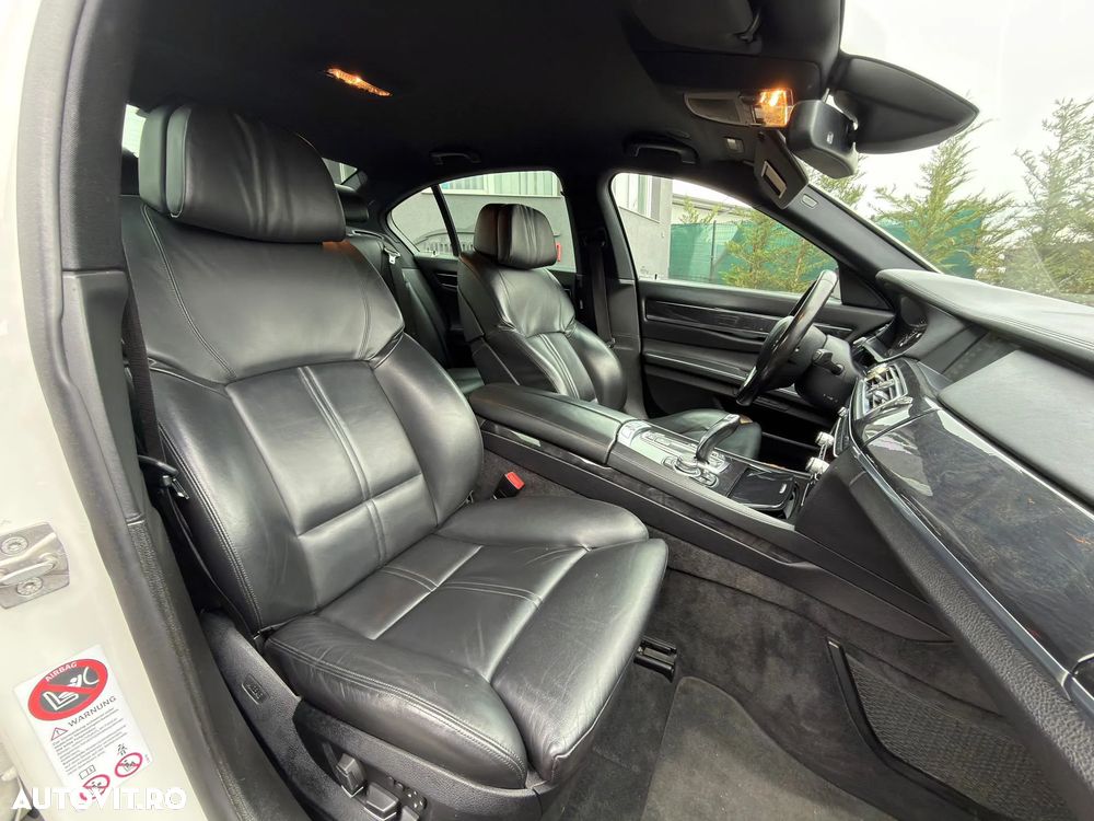 BMW Seria 7 740d - 8