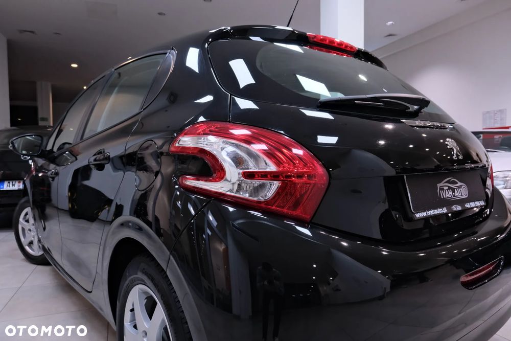 Peugeot 208 82 VTI Active - 12