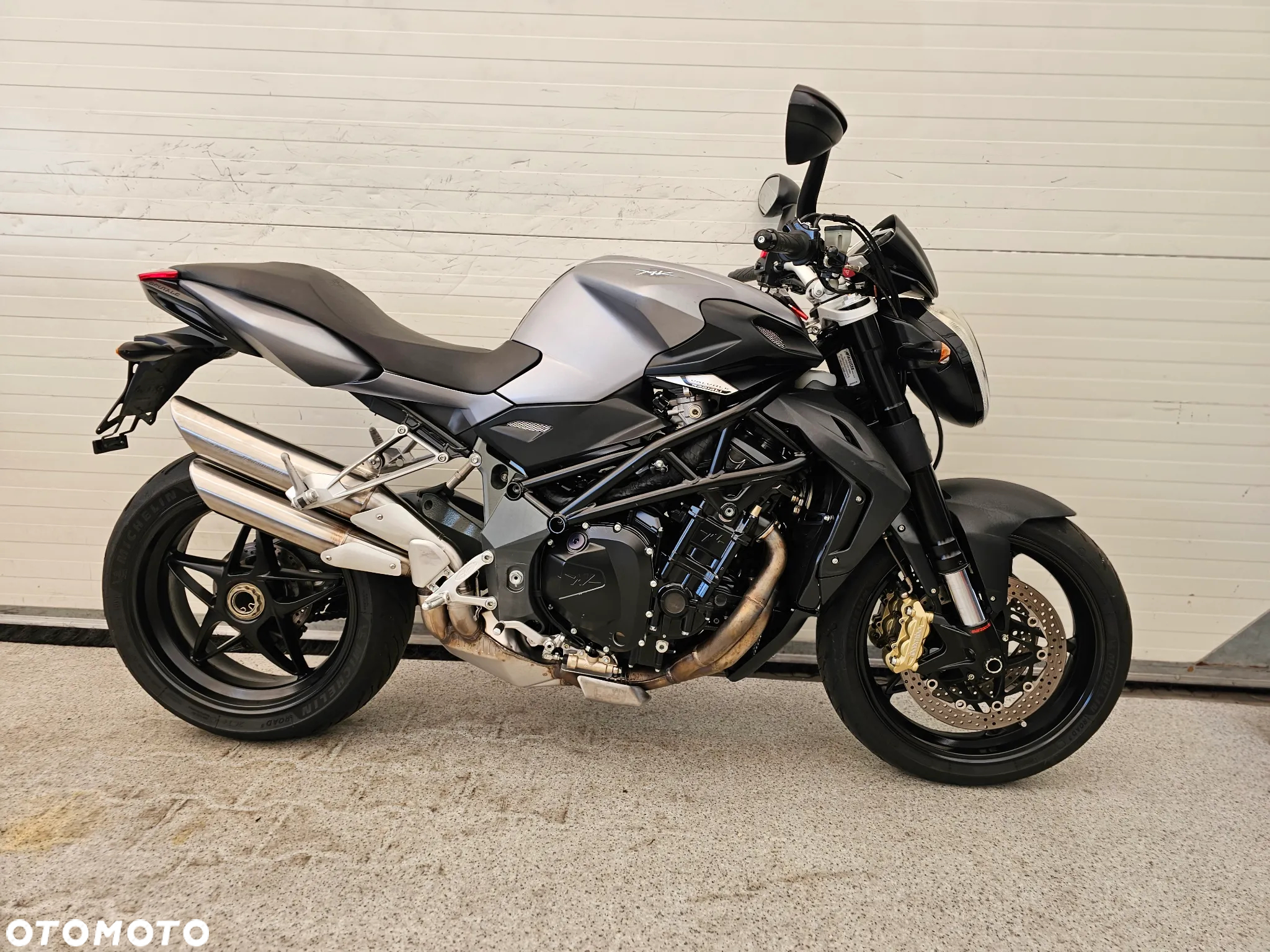 MV AGUSTA Brutale - 3