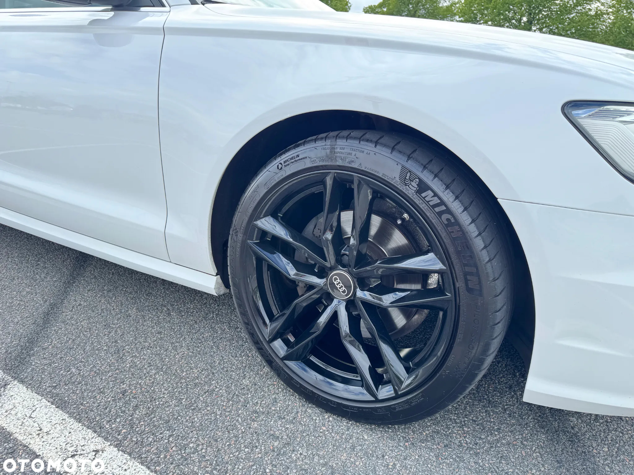Audi A6 Avant 2.0 TDI Ultra DPF S tronic - 4