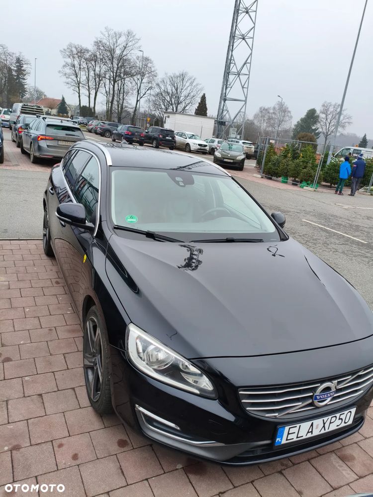 Volvo V60 D4 - 3