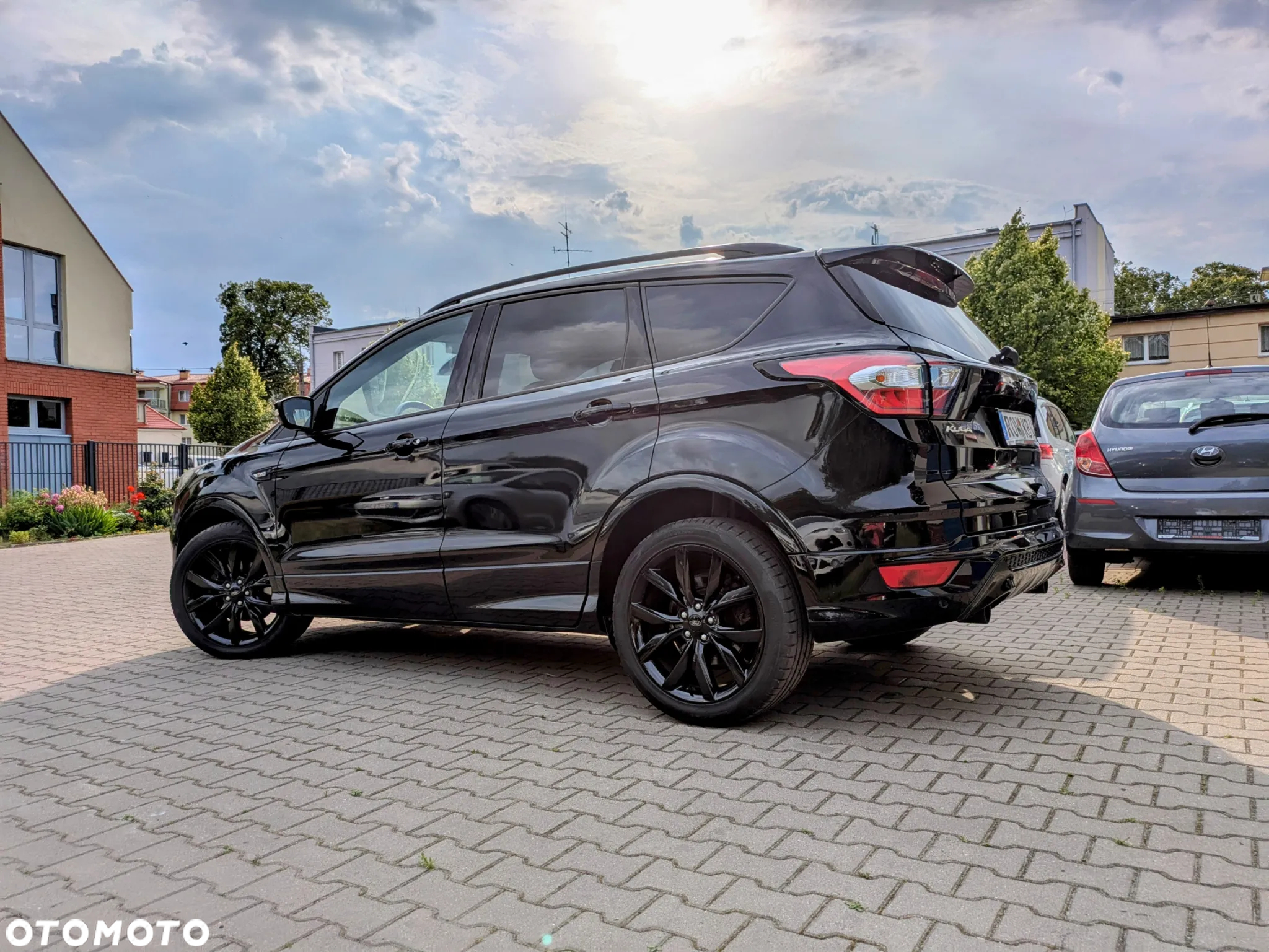 Ford Kuga 1.5 EcoBoost 2x4 ST-Line - 14