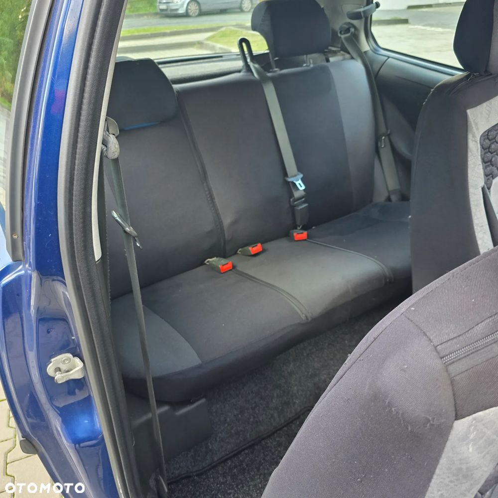 Fiat Punto 1.2 8V - 6