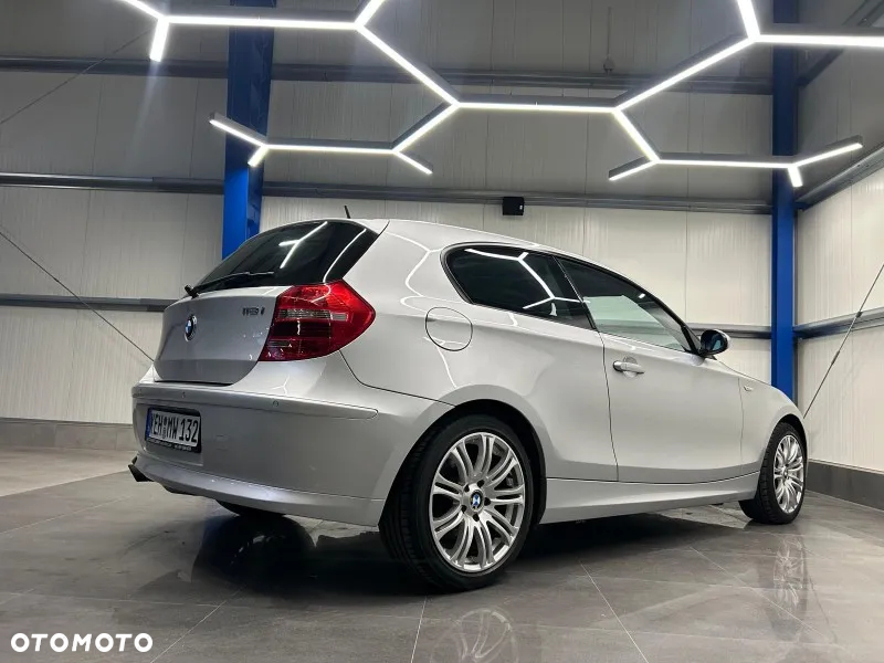 BMW Seria 1 118i - 17