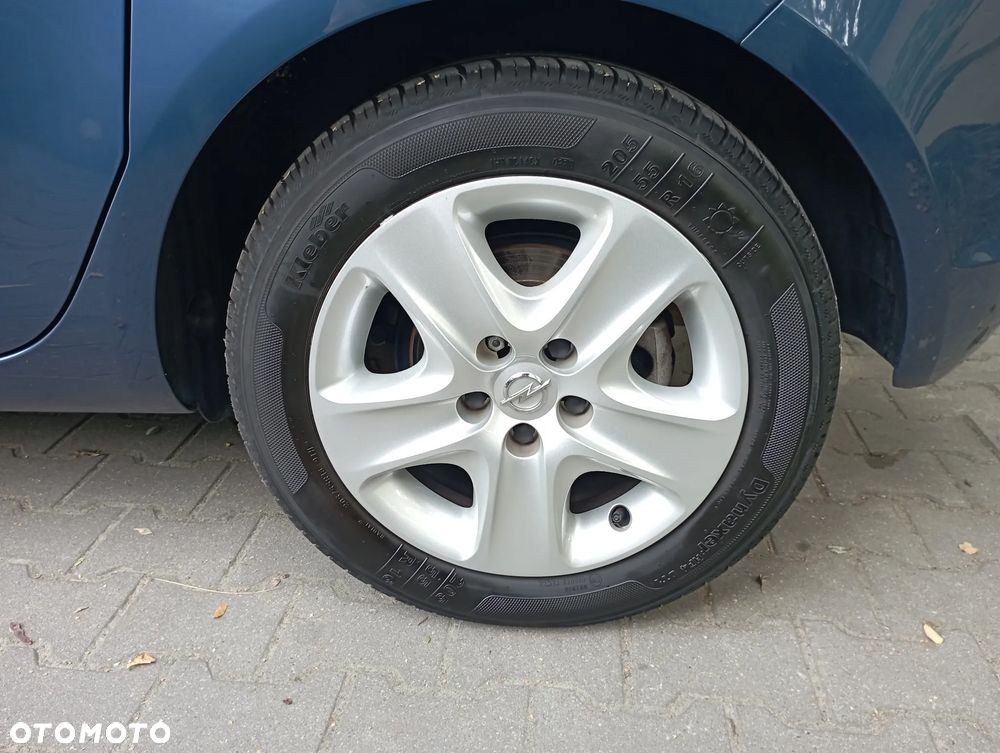 Opel Meriva 1.4 T Enjoy - 25