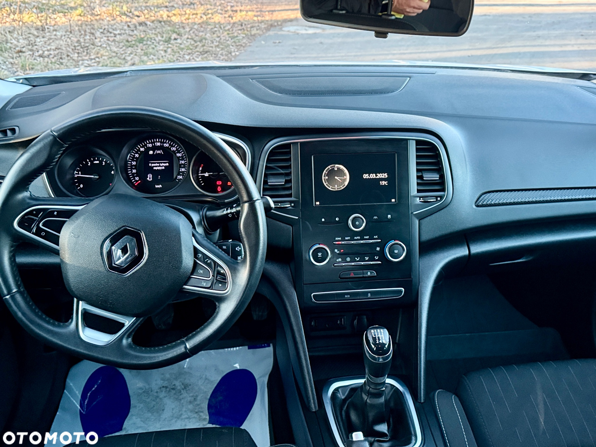 Renault Megane 1.5 Blue dCi Intens - 18