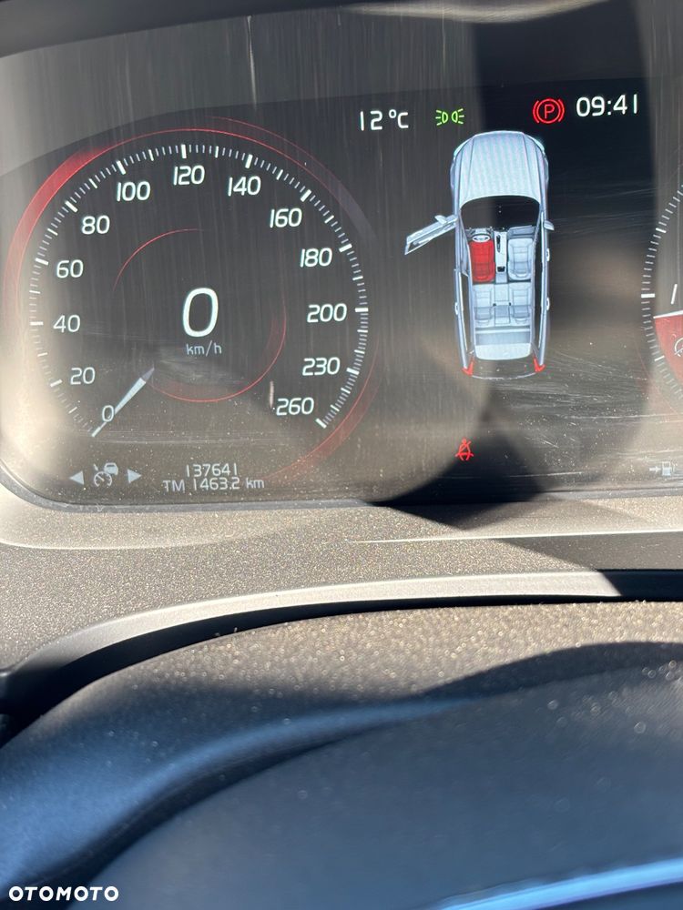 Volvo V90 D5 AWD R-Design - 14