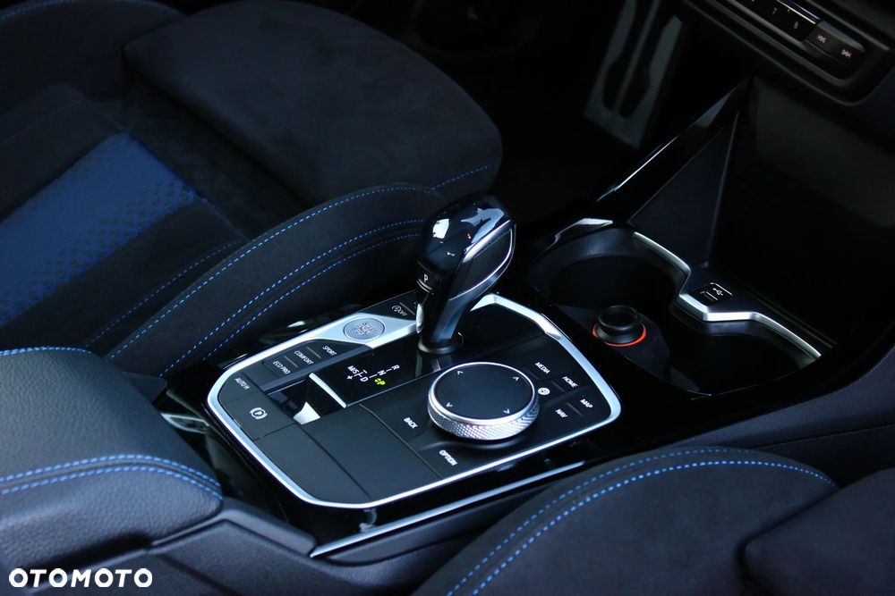 BMW Seria 2 218d M Sport sport - 38