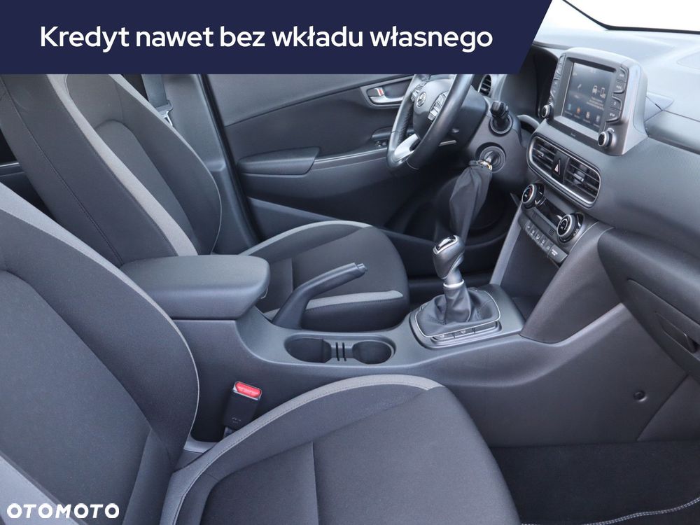 Hyundai Kona - 11