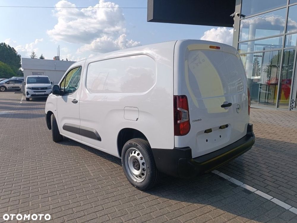Opel COMBO - 9