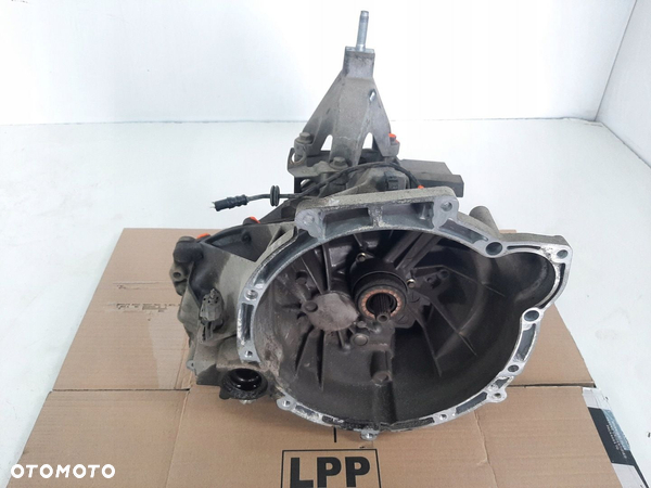 FORD FOCUS MK1 LIFT 1.4 16V 03R SKRZYNIA BIEGOW XS4R7002CF