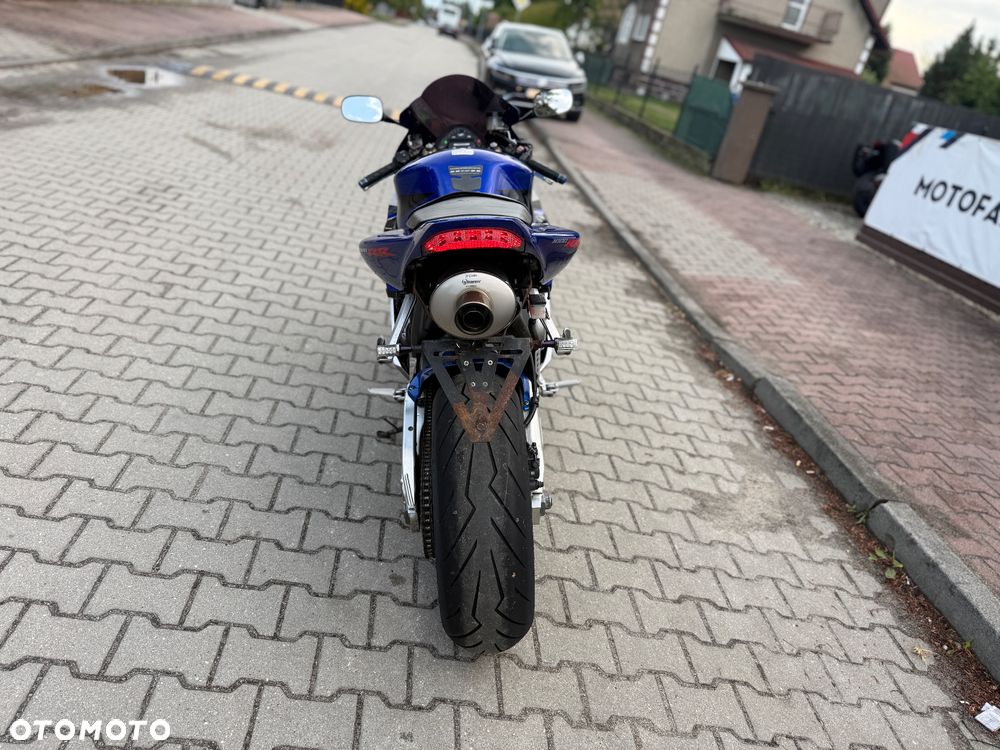 Honda CBR - 12