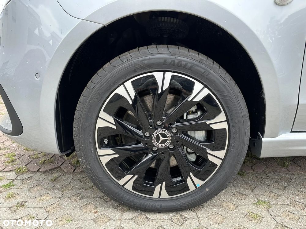 Mercedes-Benz Vito Tourer L2 Pro 4x4 9G-Tronic 447.703 - 9