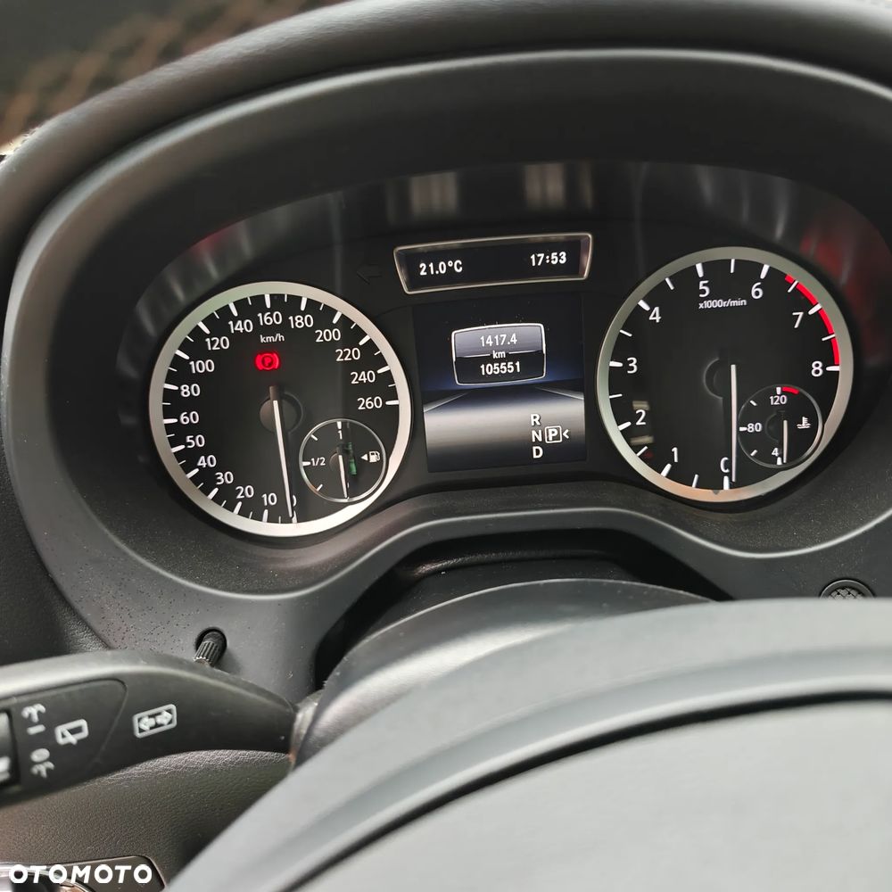 Infiniti Q30 1.6t Sport Tech 7DCT - 12