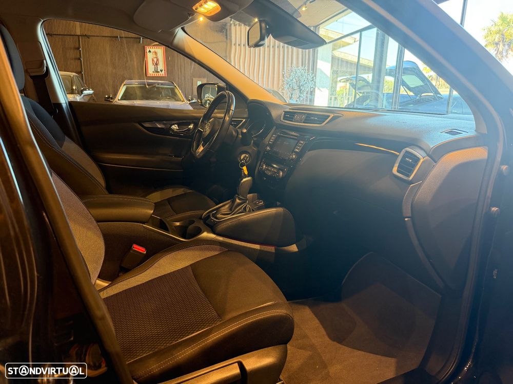 Nissan Qashqai 1.5 dCi DCT N-CONNECTA - 27
