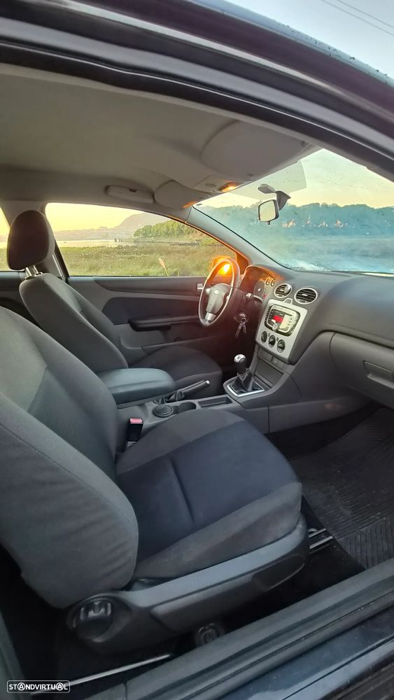 Ford Focus 1.6 TDCi S - 9