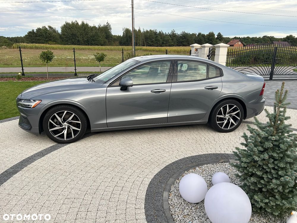 Volvo S60 T5 Momentum Pro - 3