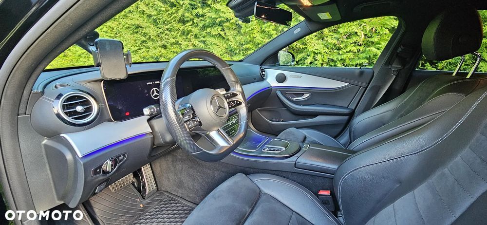 Mercedes-Benz Klasa E 220 d 4-Matic Avantgarde - 8