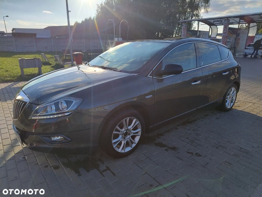 Lancia Delta 1.6 MJ Oro - 2