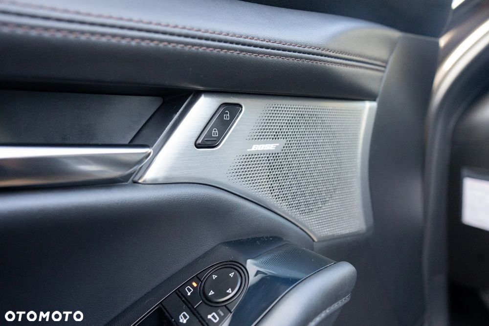 Mazda 3 SKYACTIV-X 2.0 M-Hybrid 100th Anniversary - 19