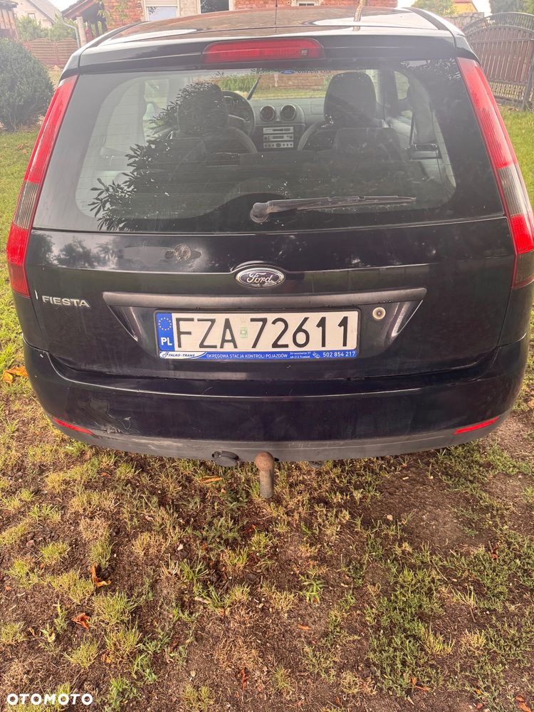 Ford Fiesta 1.4 Ambiente - 3