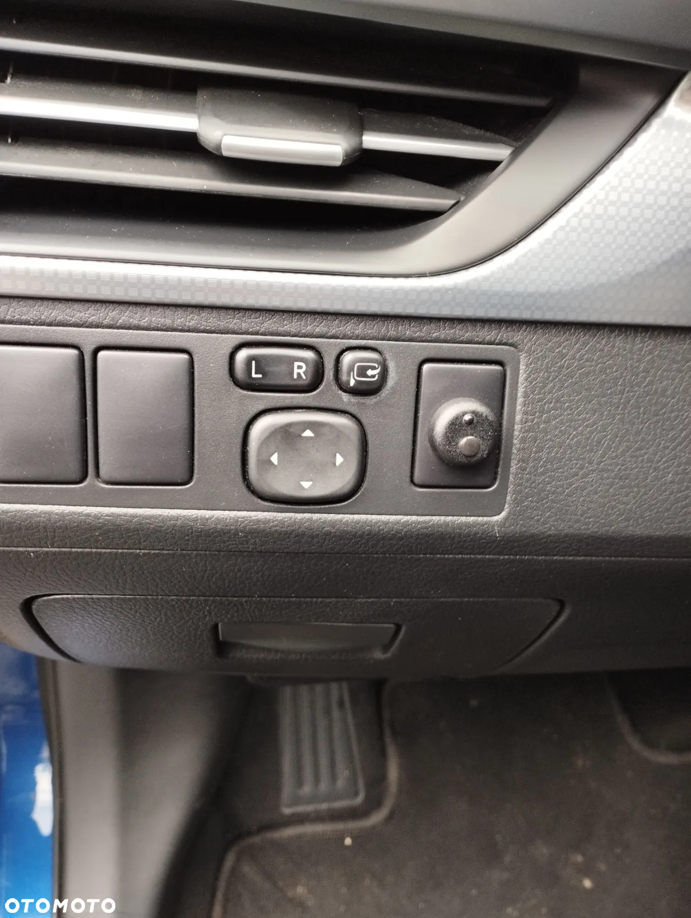 Toyota Avensis 2.0 Premium MS - 8