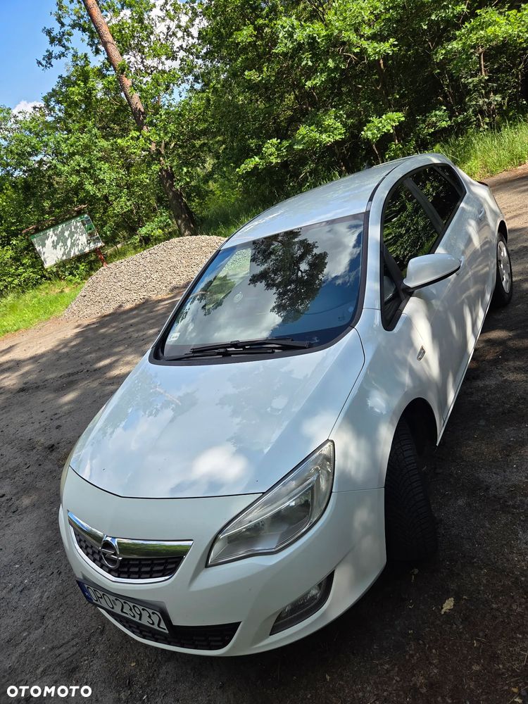 Opel Astra 1.7 CDTI - 13