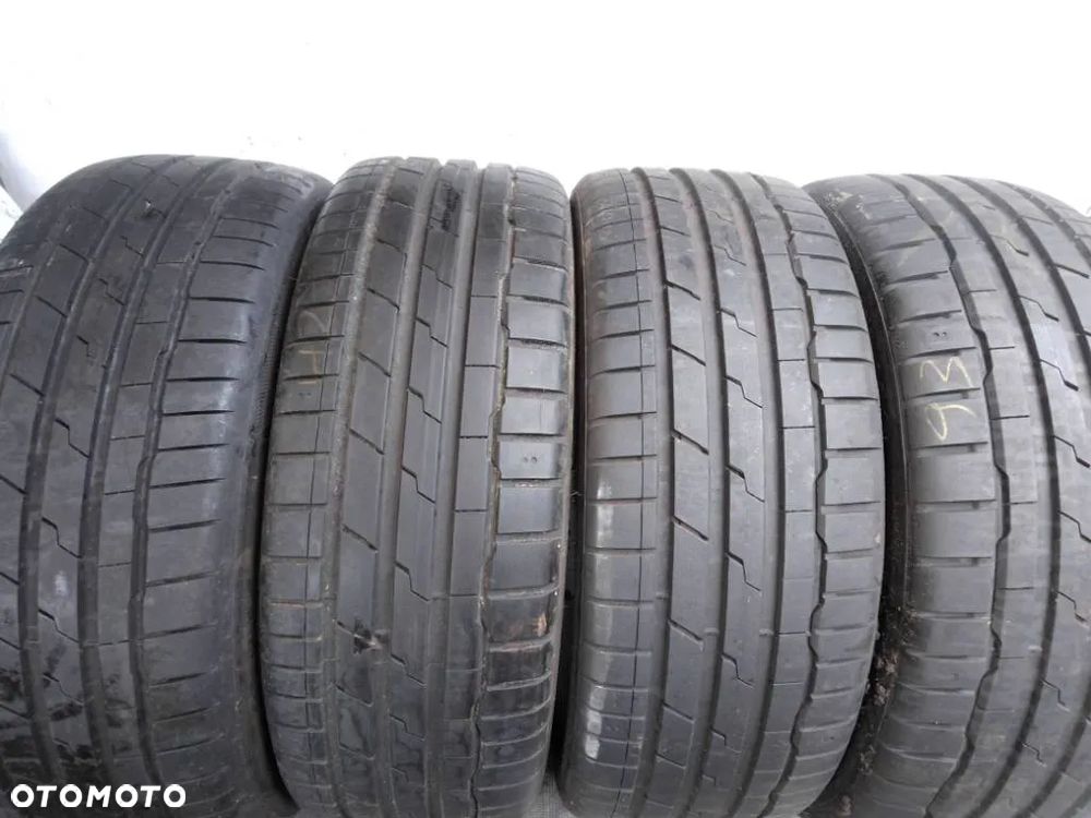 Hankook Ventus S1 EVO 3 225/45 R19 96W 2023 7-7.5mm
