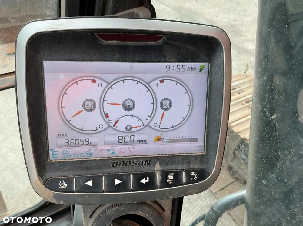 Doosan DX225 - 12
