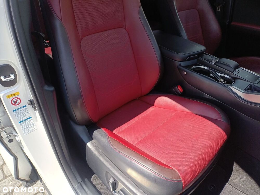 Lexus NX 300h Comfort AWD - 13