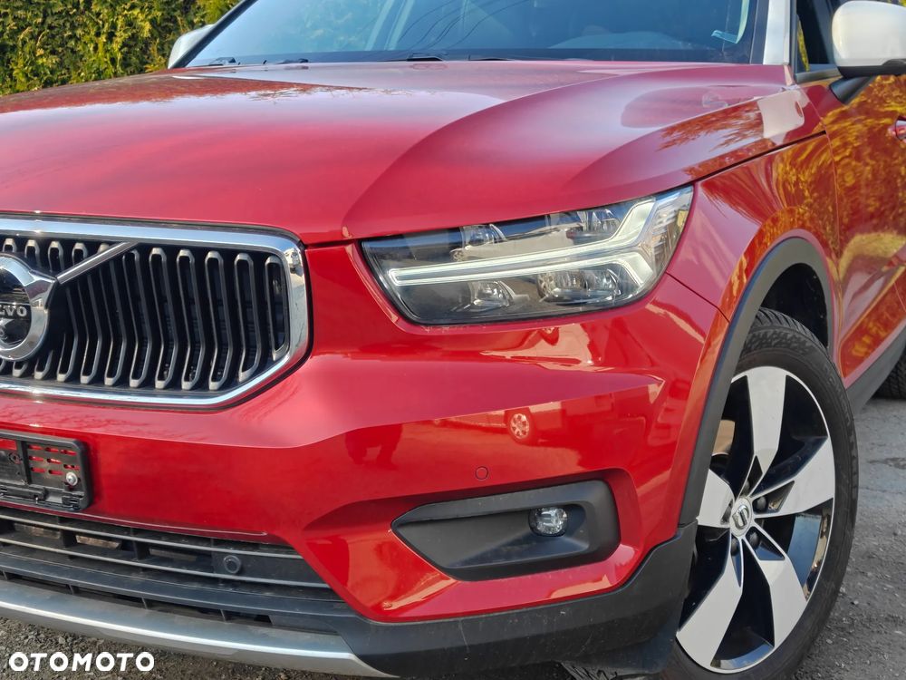 Volvo XC 40 T4 AWD Geartronic Momentum Pro - 4