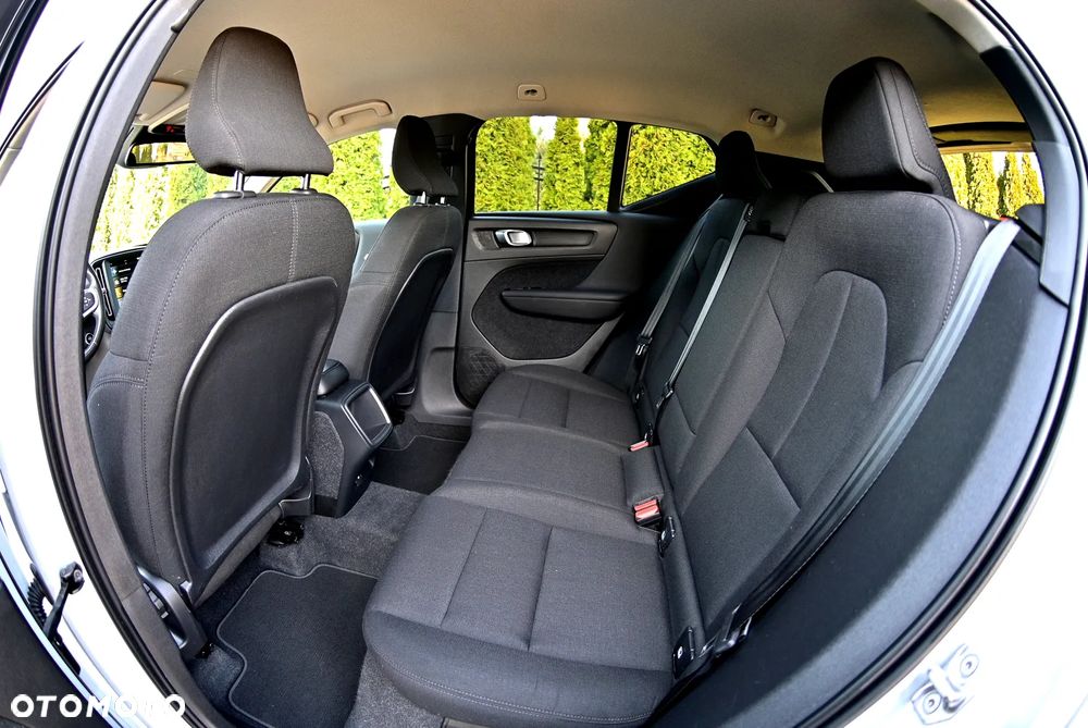 Volvo XC 40 T2 Core - 22