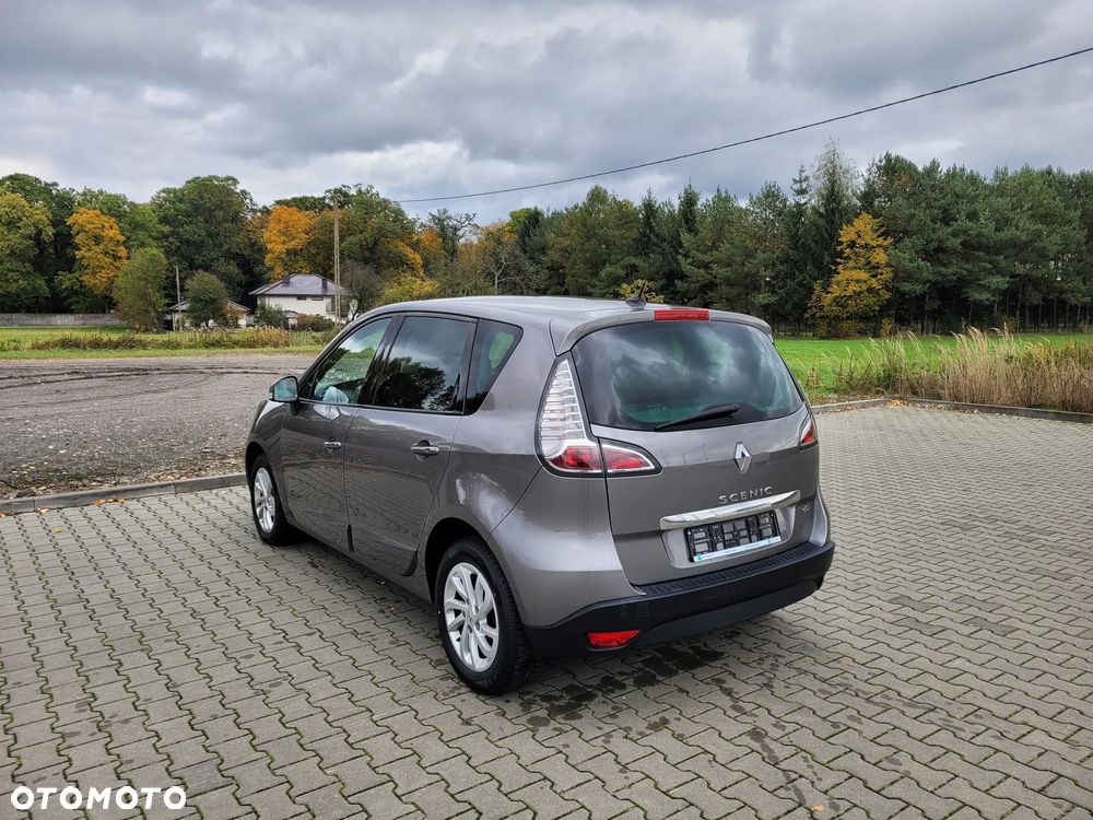 Renault Scenic dCi 110 FAP EDC Bose Edition - 11