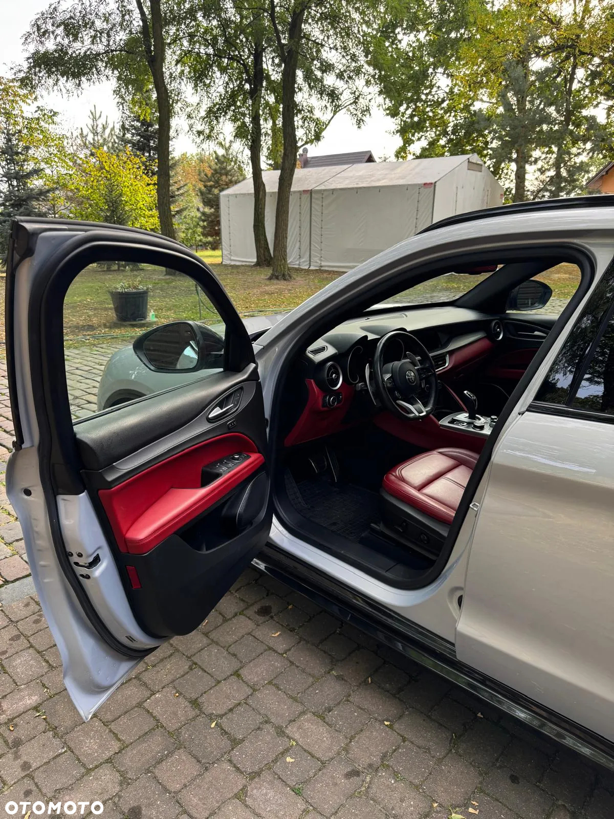 Alfa Romeo Stelvio - 16