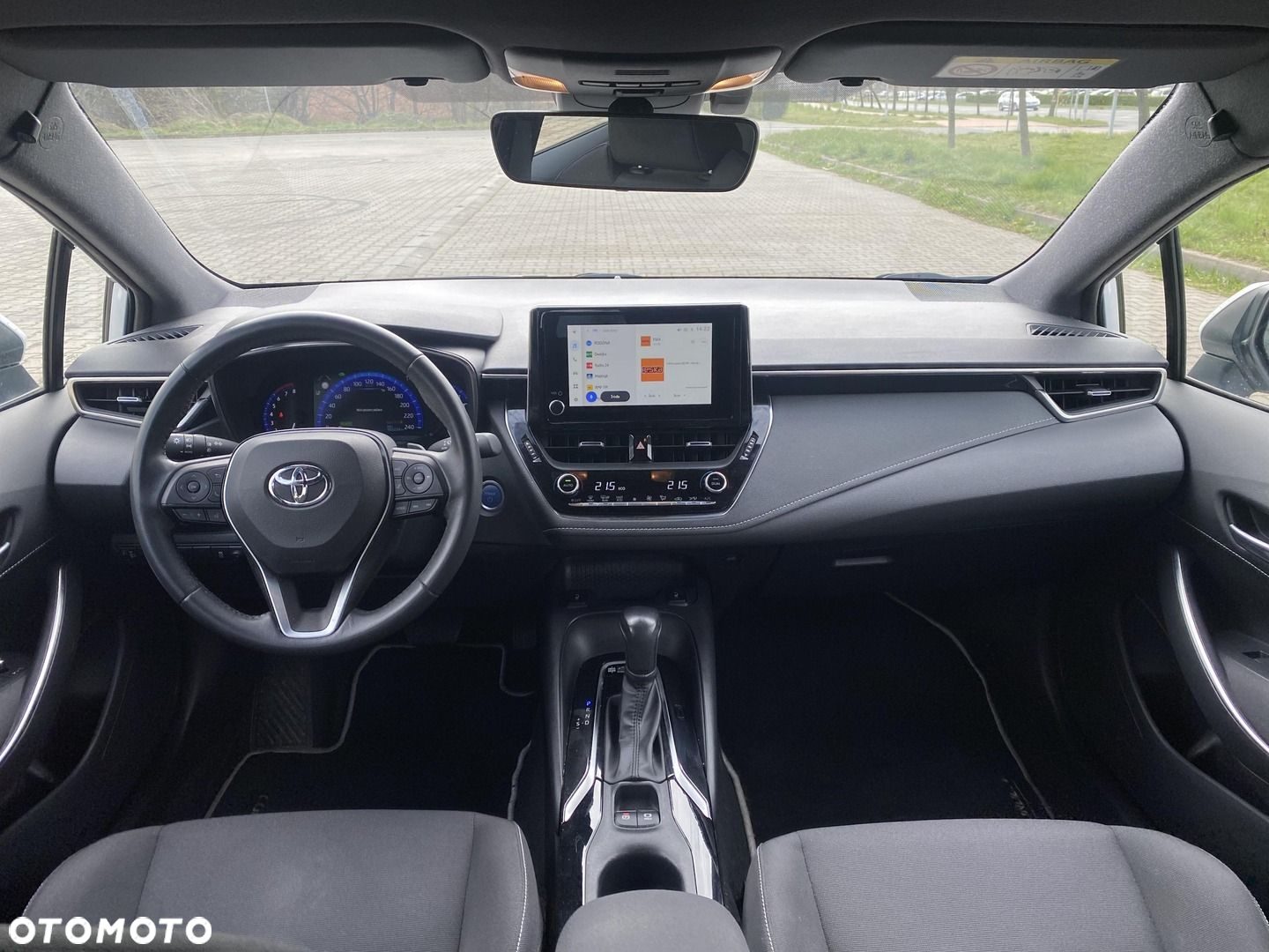 Toyota Corolla - 4