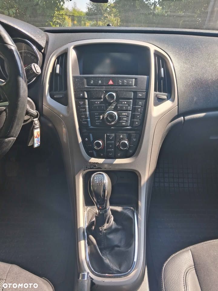 Opel Astra - 6