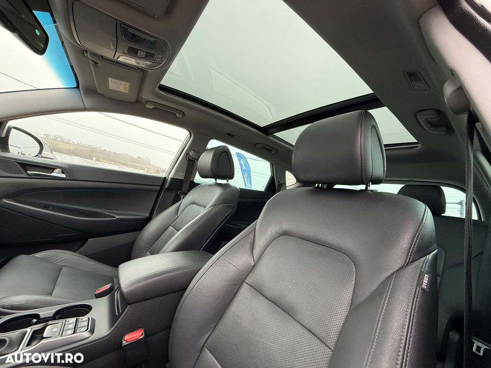 Hyundai Tucson 2.0 CRDI 4WD Automatik Advantage - 15