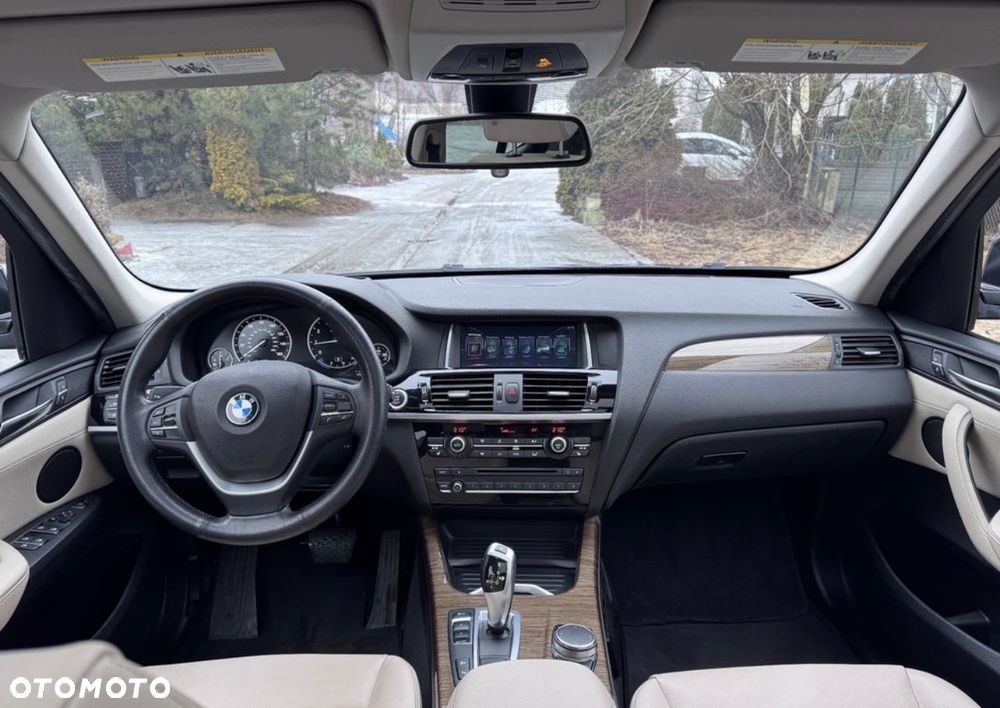 BMW X3 xDrive28i - 15