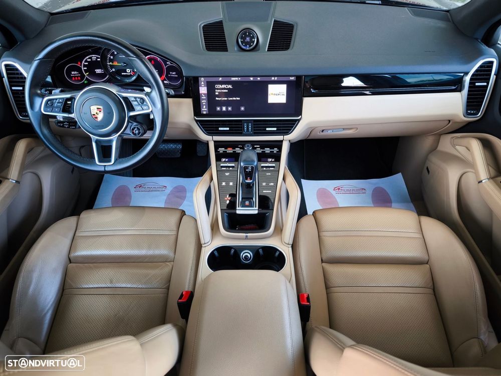 Porsche Cayenne - 9