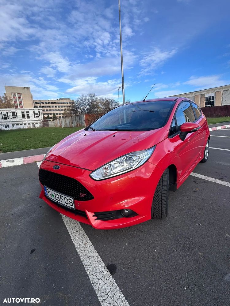 Ford Fiesta 1.6 ST - 16