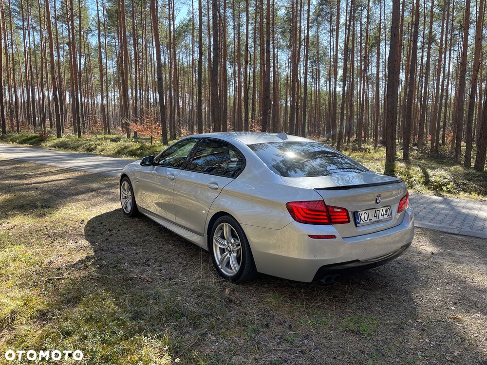 BMW Seria 5 520i M Sport Edition - 11