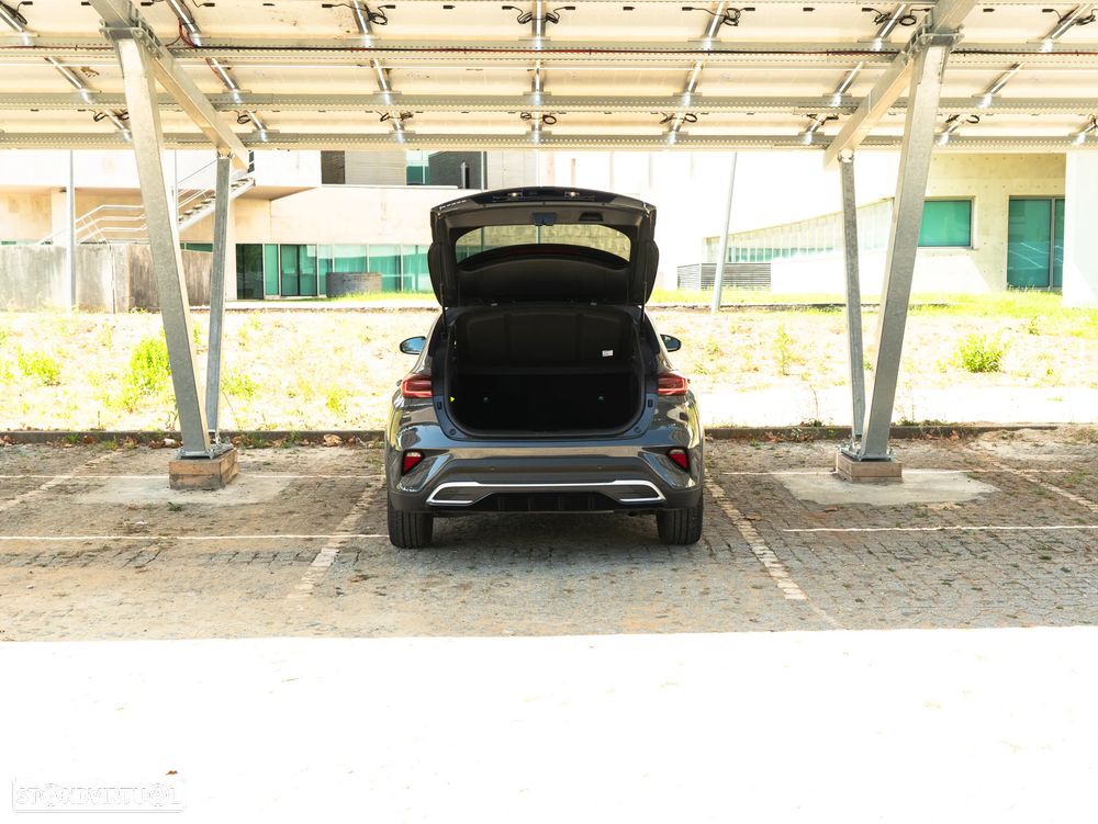 Kia XCeed - 33