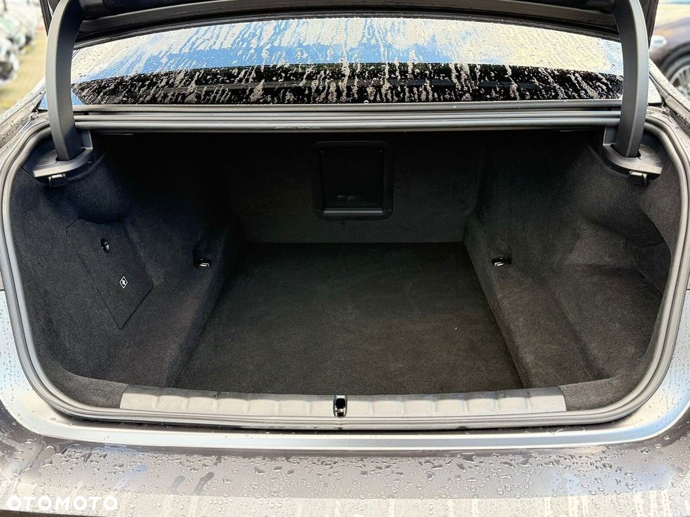 BMW Seria 7 - 10