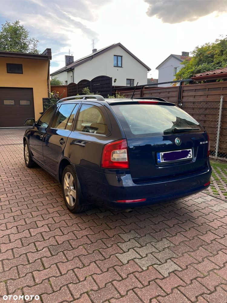 Skoda Octavia 1.6 - 4