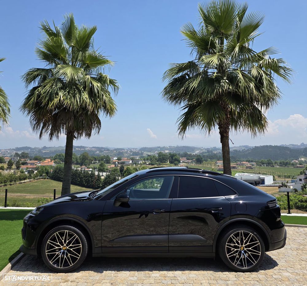 Porsche Macan Electric - 5