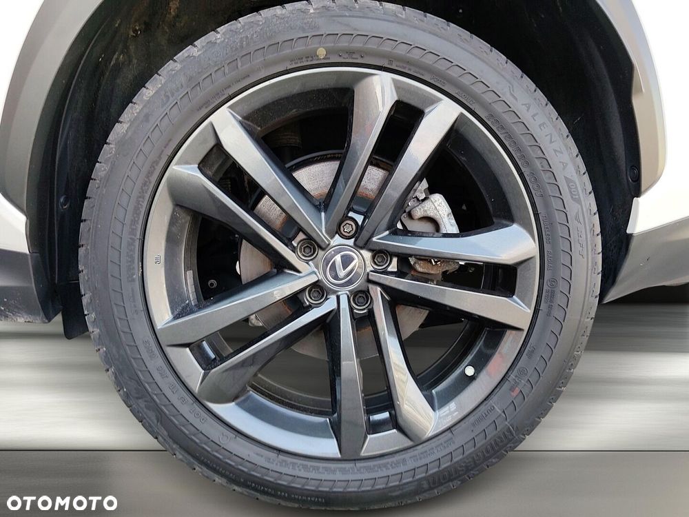 Lexus NX 350h Prestige AWD - 32