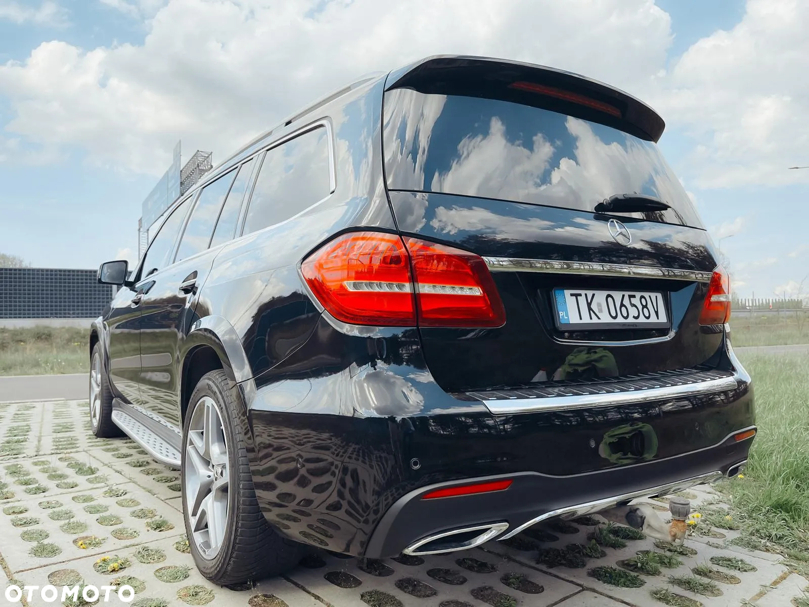 Mercedes-Benz GLS 350 d 4-Matic - 15