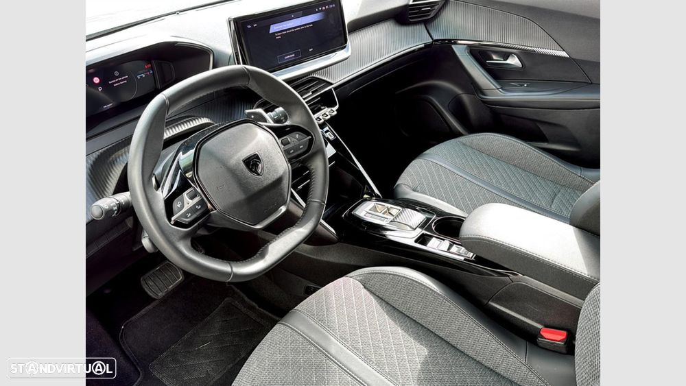 Peugeot 2008 1.2 Hybrid Allure e-DCS6 - 13