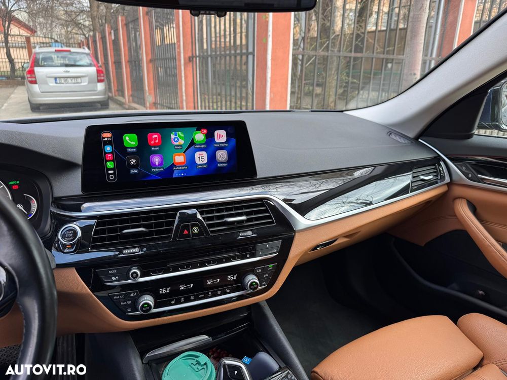 BMW Seria 5 520d xDrive AT - 8