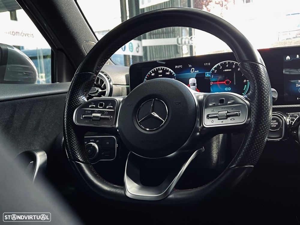 Mercedes-Benz A 250 - 21